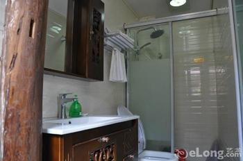 Nobles Living Castle Hotel Lijiang  Bagian luar foto